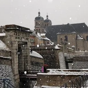 Appartamento La Belle Epoque - Au Coeur De La Cité Médiévale, Briançon